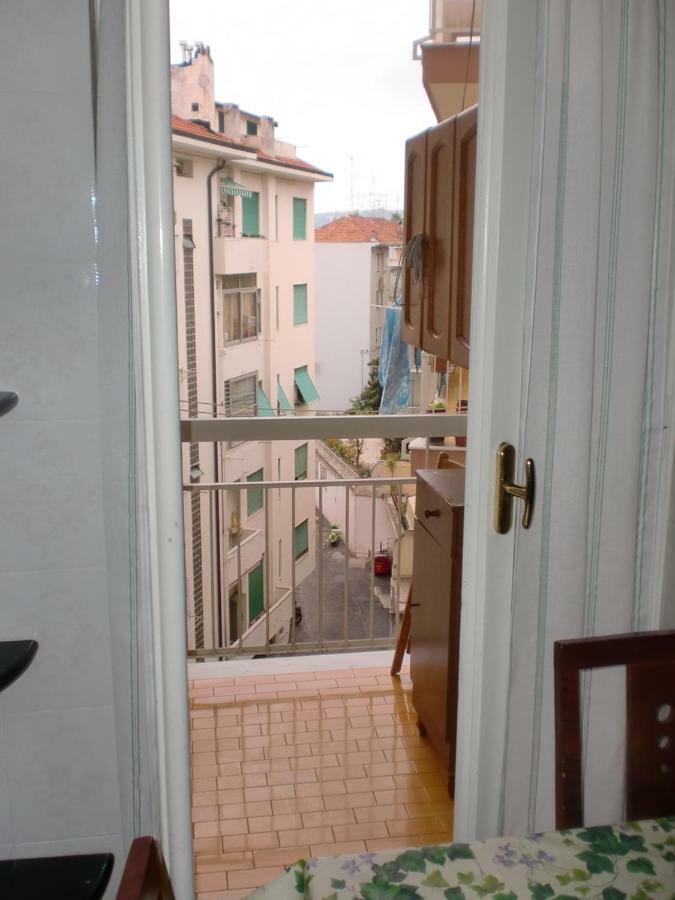 Appartement Casa Di Niky à San Remo Extérieur photo